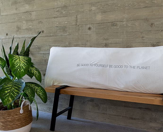 כרית ארוכה + ציפית | 100% במבוק אורגני