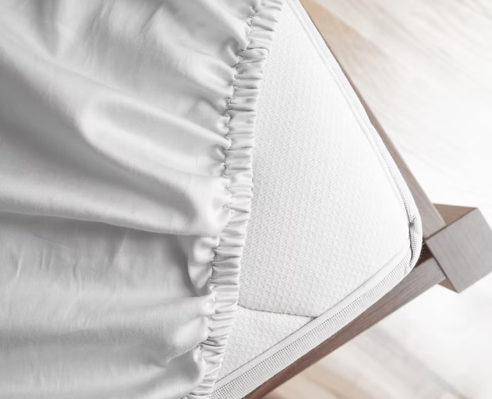 סדין במבוק סאטן דגם Dream