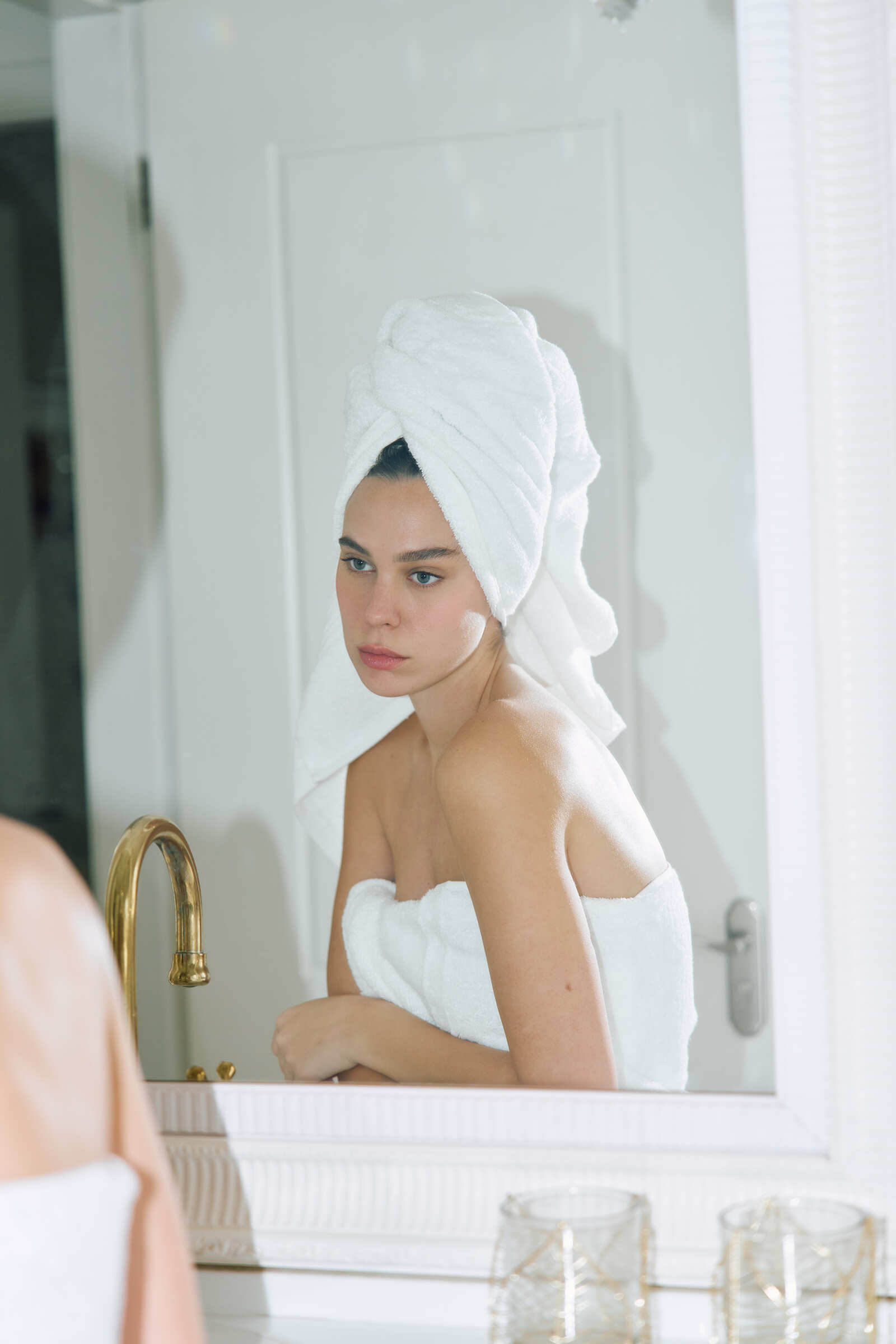 מגבת גוף לבנה | דגם Cloud Touch