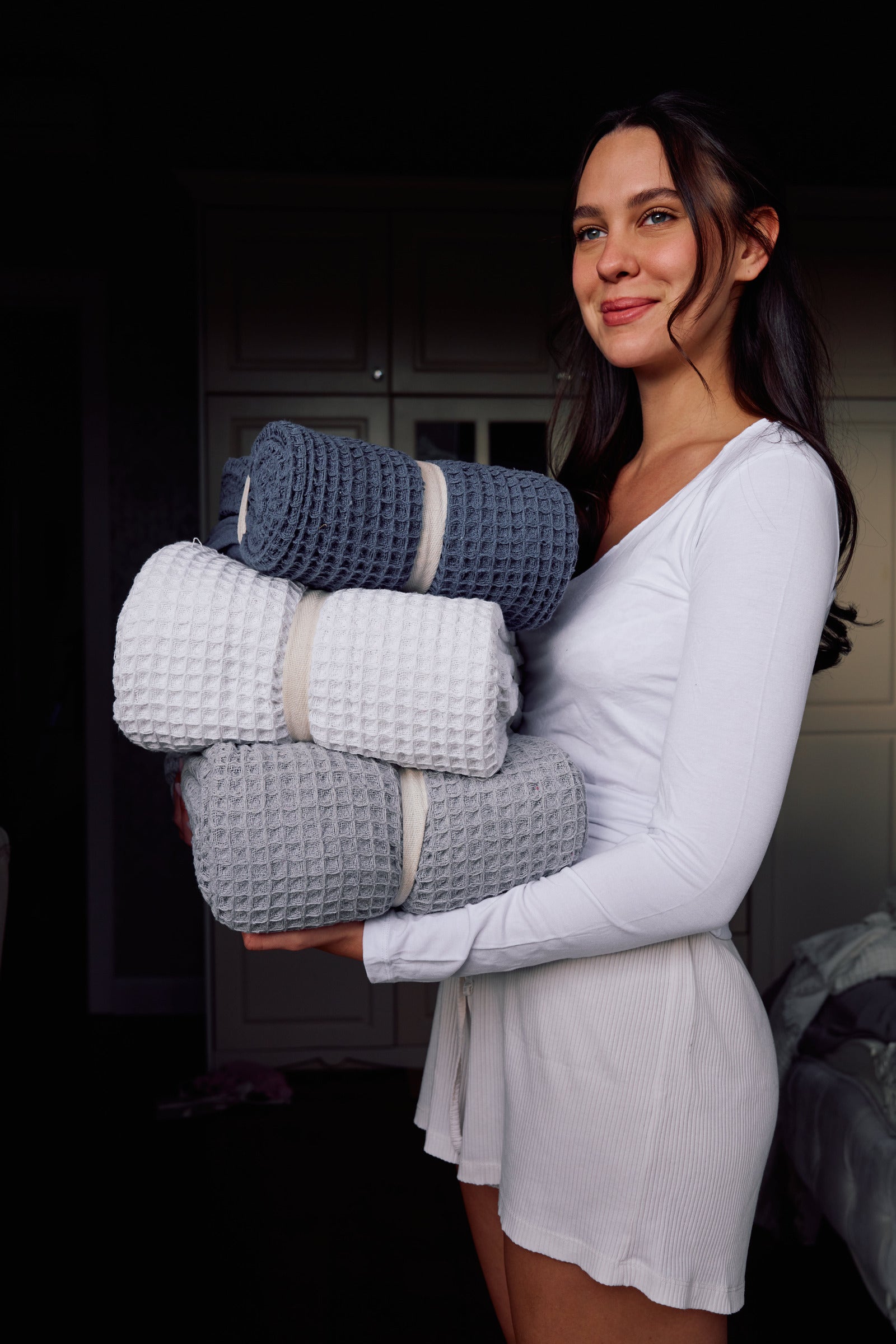 שמיכת טלוויזיה פיקה | דגם Timeless | אדמה