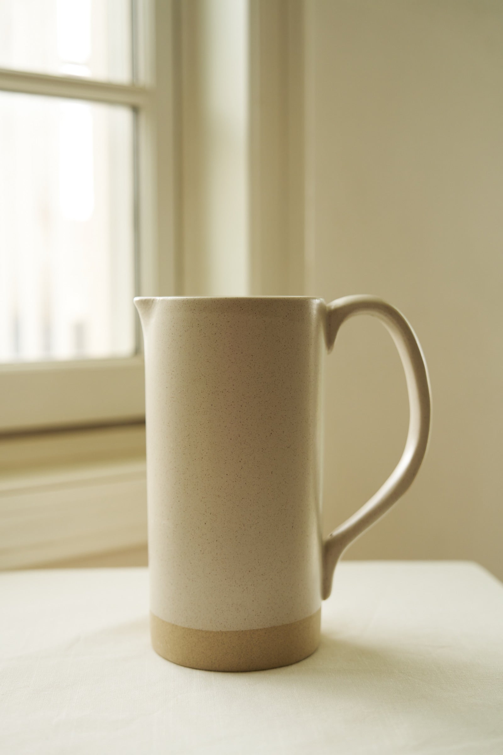 קנקן מסדרת Land דגם Fine Touch