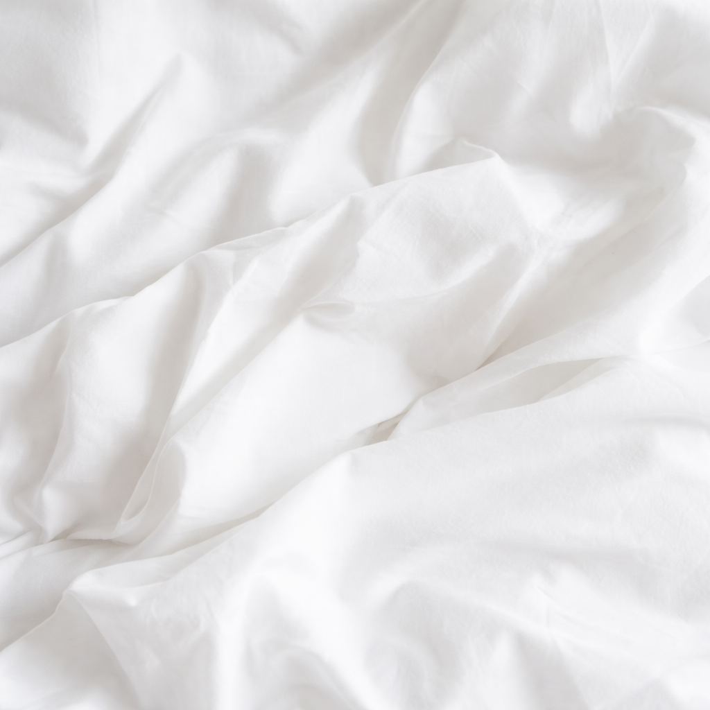 ציפה מיטת יחיד במבוק סאטן דגם Dream